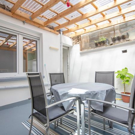 Apartment Mit Kleinem Innenhof Im Erdgeschoss Fuer Bis Zu 4 Personen Klotten Exterior foto