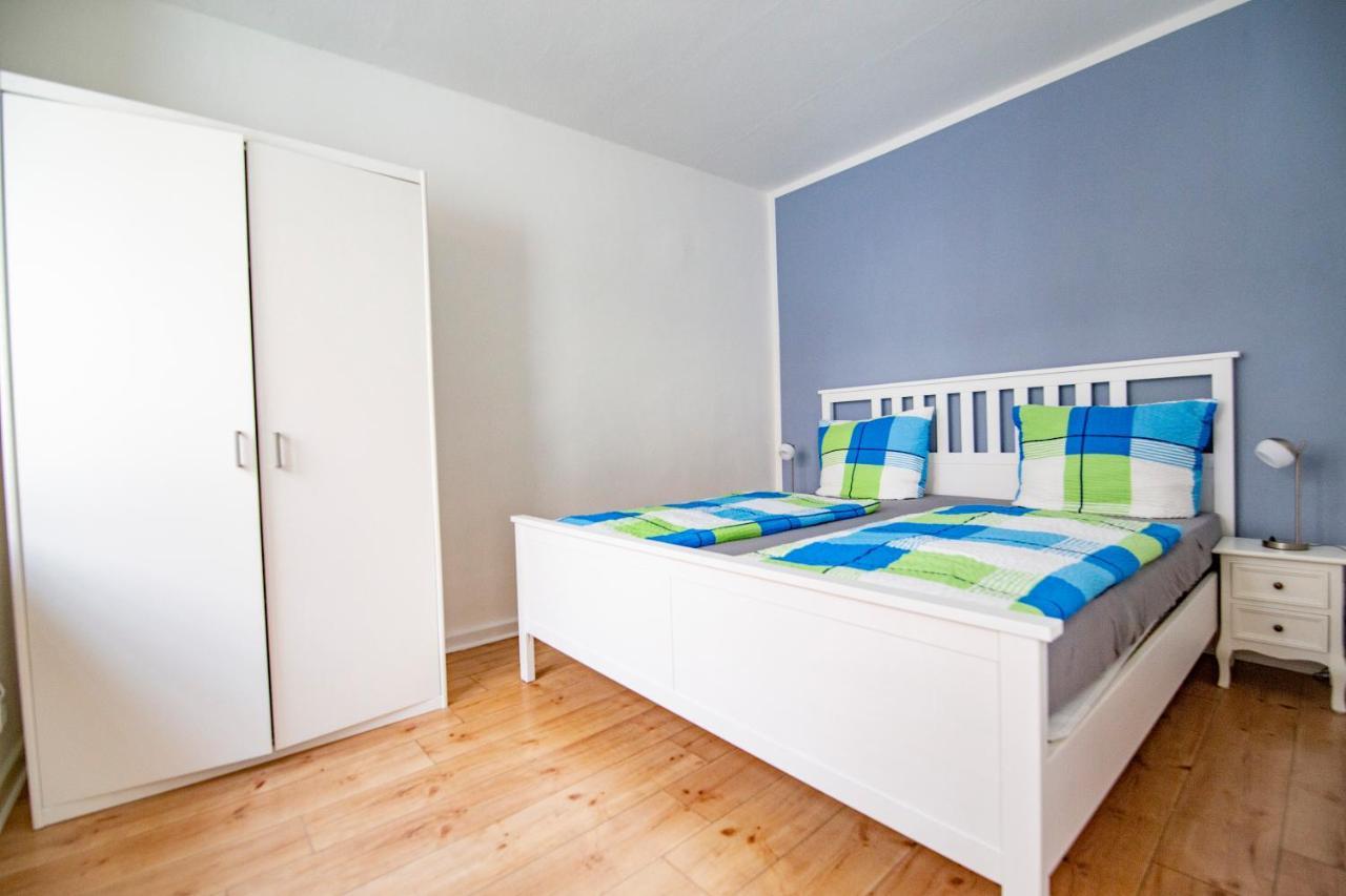 Apartment Mit Kleinem Innenhof Im Erdgeschoss Fuer Bis Zu 4 Personen Klotten Exterior foto